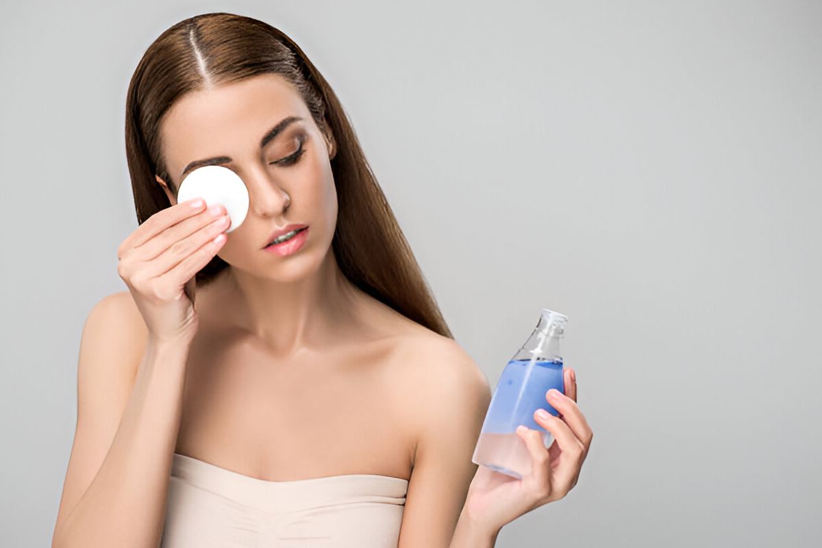 Best Eye Makeup Remover for Sensitive Eyes: 10 Surprising Ingredients to Avoid