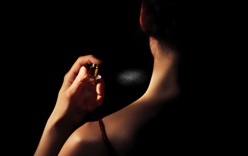 Best Perfume for Women 2025: Top 5 USA Brands & Buying Guide