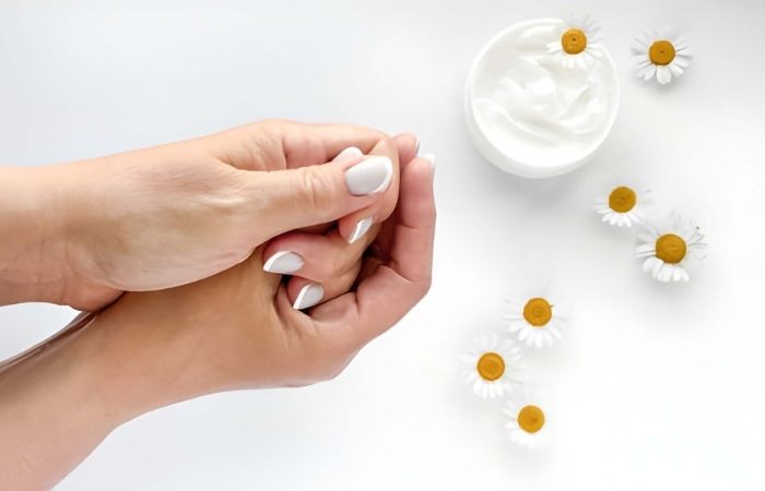 Best Moisturizer For Aging Skin: Top Picks That Actually Work